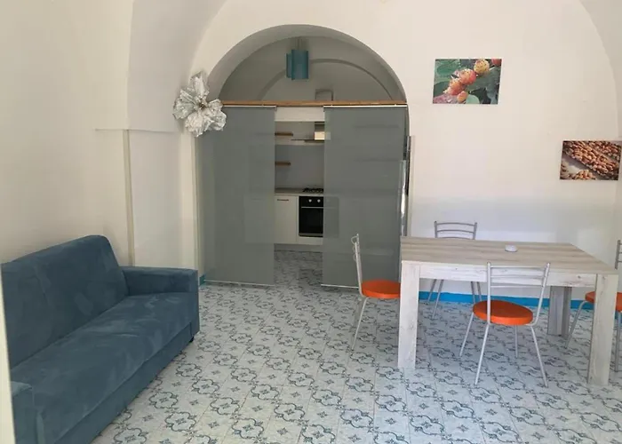 Palazzo De Donno 4